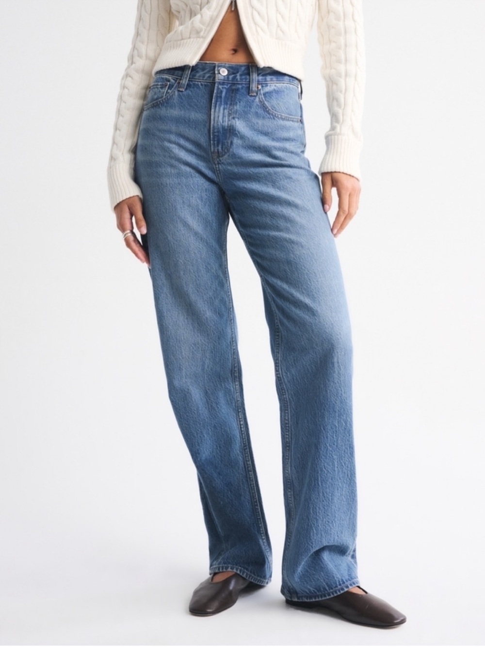Abercrombie The Loose High Rise Jeans Curve Love Size 27 / 4 Light Wash